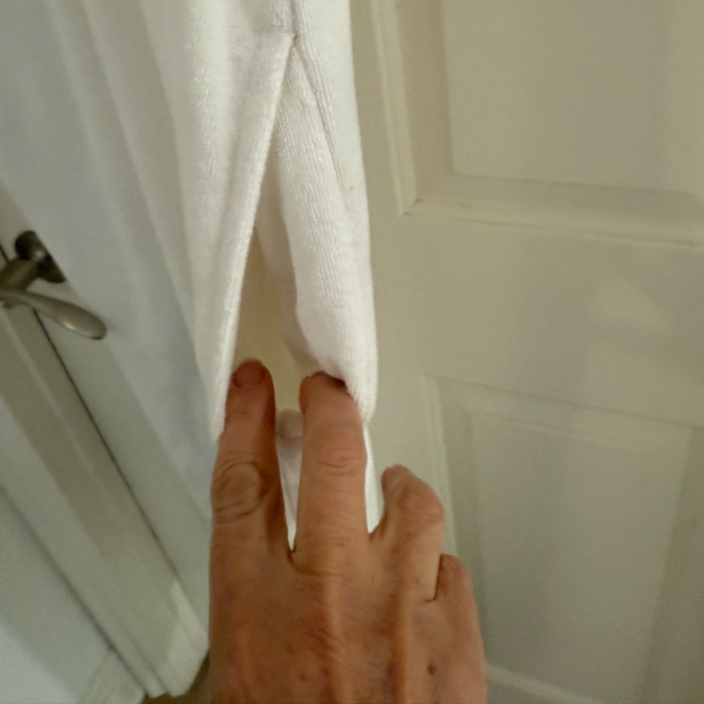 Barefoot Dreams White Swim Coverup - Picture 7 of 16